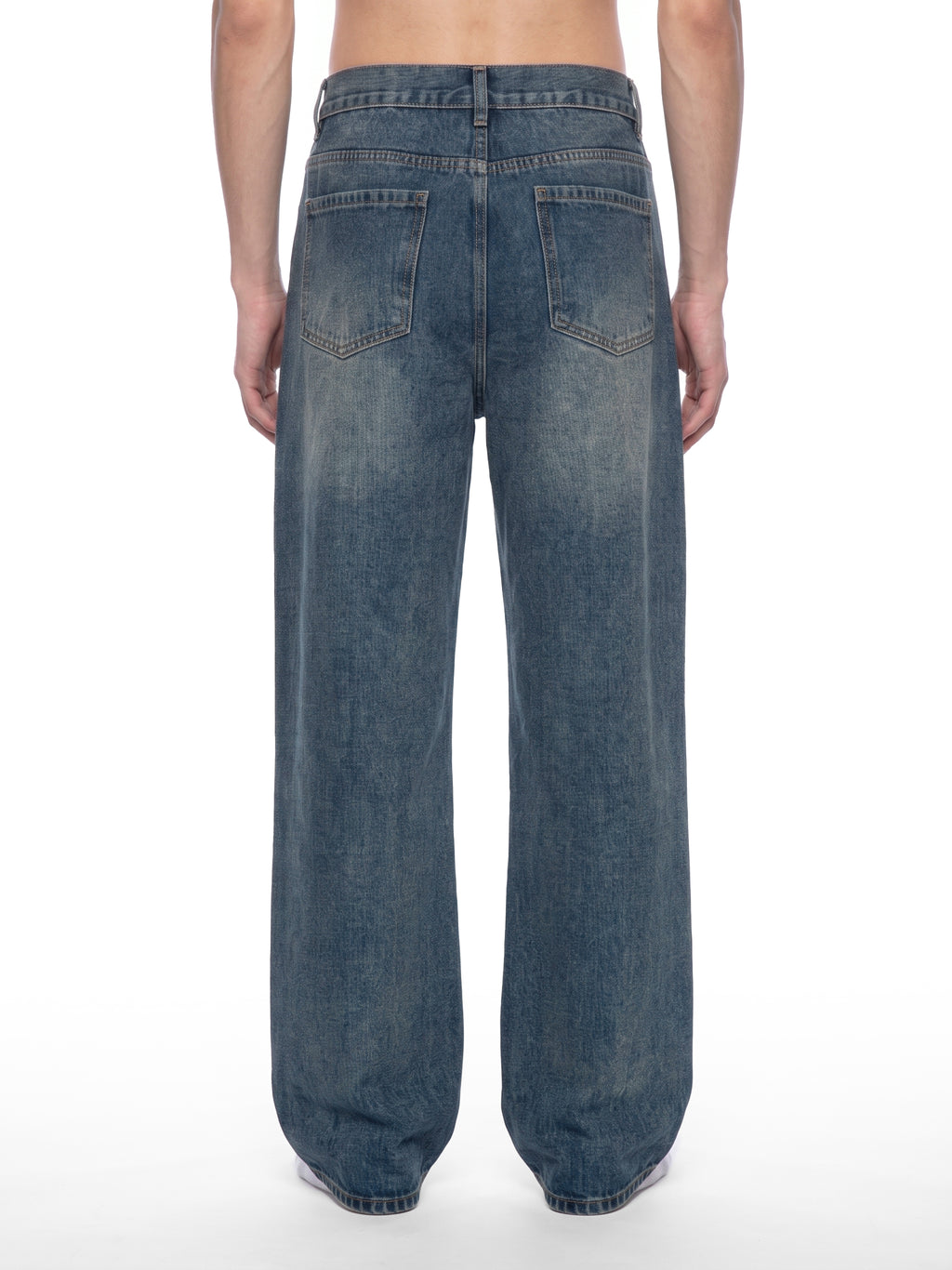 MB0037 - Men’s Vintage Wash Straight Leg Denim Jeans